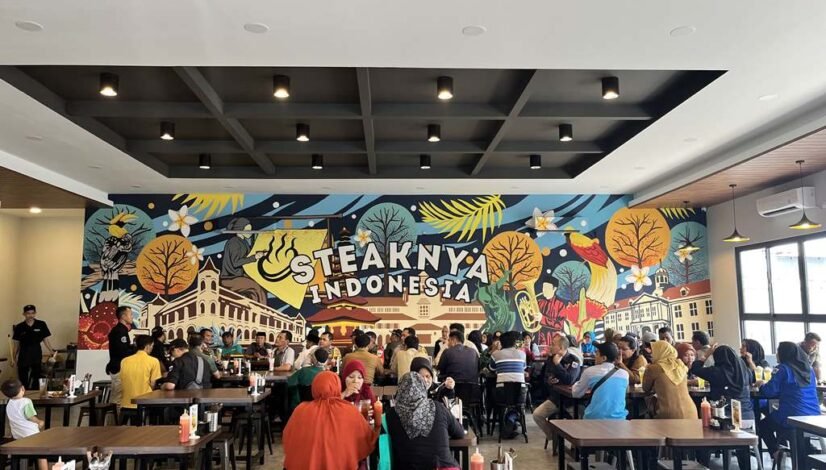Tampilan Interior Dalam Outlet Waroeng Steak Indonesia
