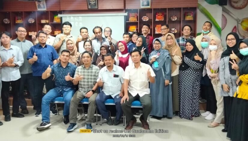 Tim Halal, Penjaga Mutu dan Kehalalan Produk Anda