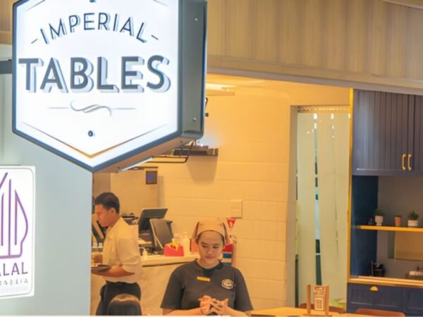 Imperial Tables merupakan restoran yang berada di bawah naungan Imperial Group