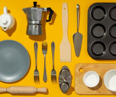 Wajibnya Sertifikasi Halal Barang Gunaan