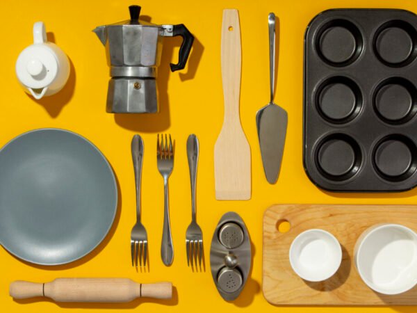 Wajibnya Sertifikasi Halal Barang Gunaan