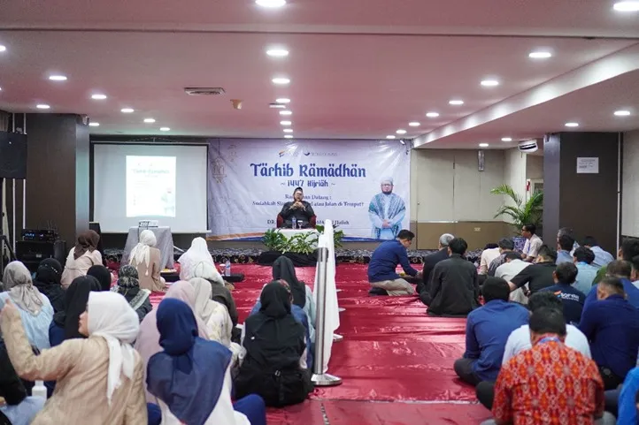 Pelopor Bisnis Perhotelan Syariah Indonesia 