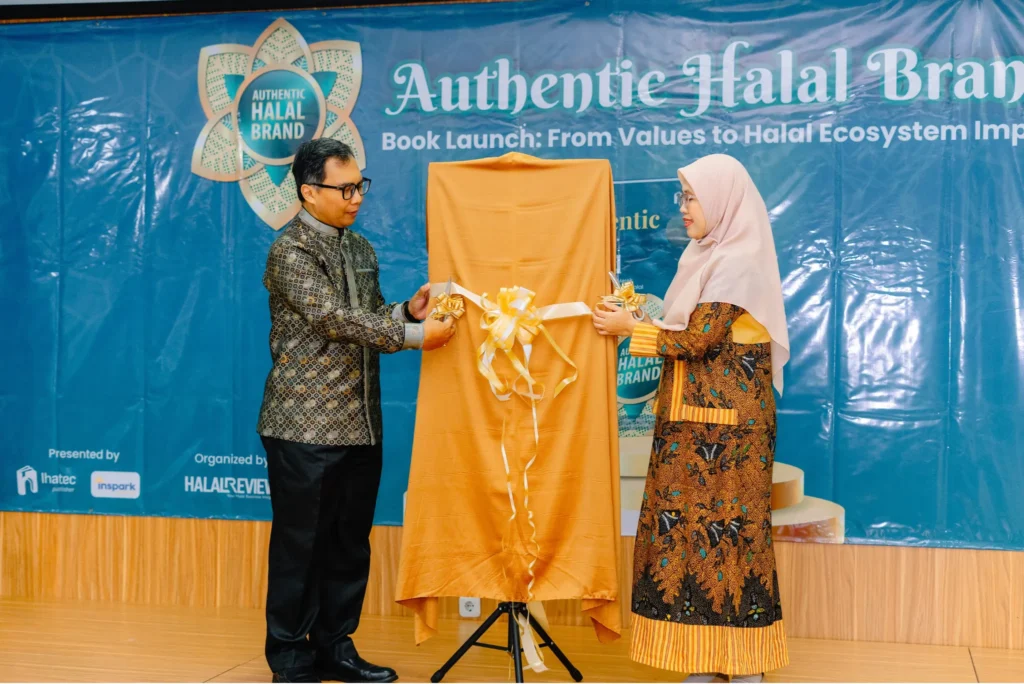 Peluncuran Buku Authentic Halal Brand 